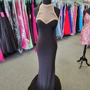 Extreme 32501 Black Size 2 Prom Dress/Formal Gown